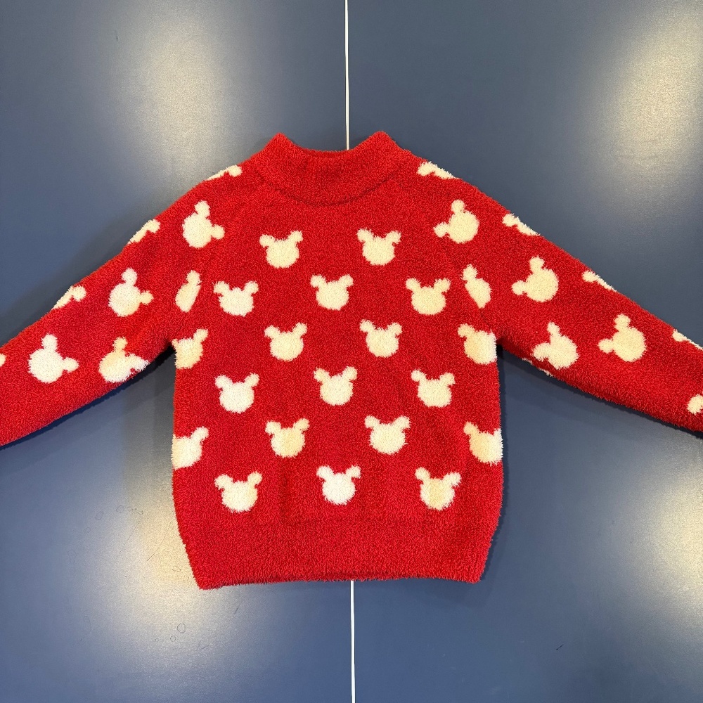 Size 120 Hanna Andersson Disney Classic Marshmallow Pullover in Mickey Mouse Red